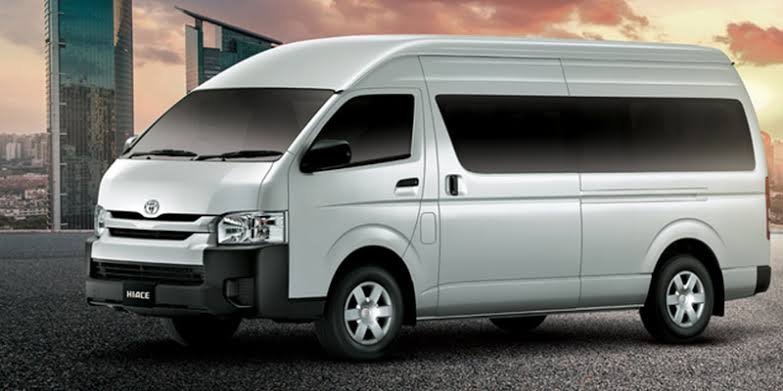 Toyota Grand Cabin / Hiace rent a car Hunza with driver