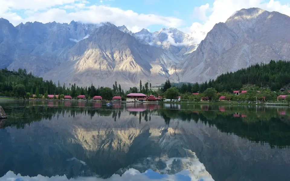 10-Day Hunza & Skardu (For Foreign Travellers)