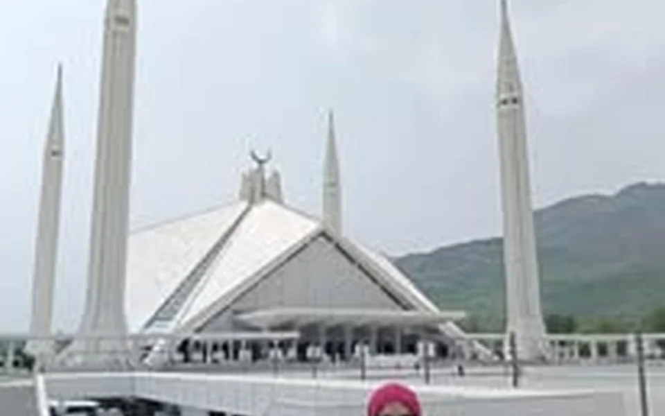 Grand Pakistan Tour — Lahore to Khunjerab, 15 Days