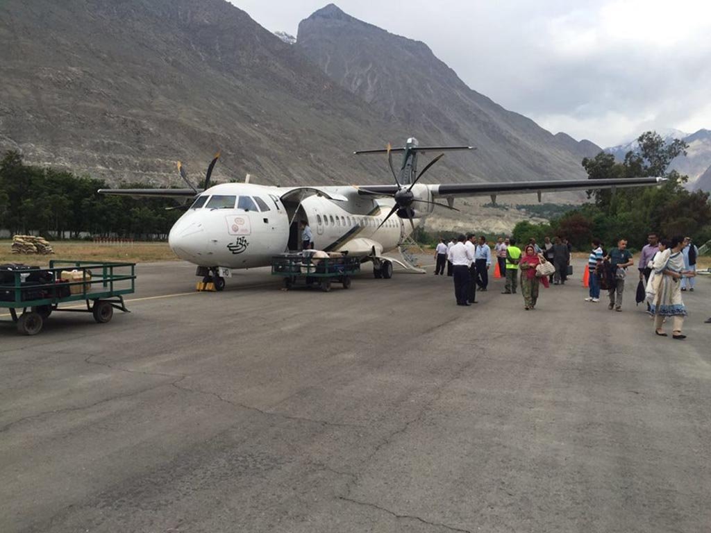Gilgit Airport to Hunza: Transfer Guide