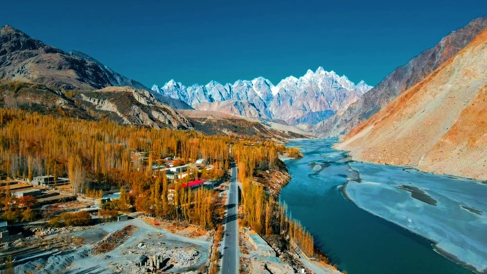 Gulmit Village Guide: Wakhi Culture Capital of Gojal
