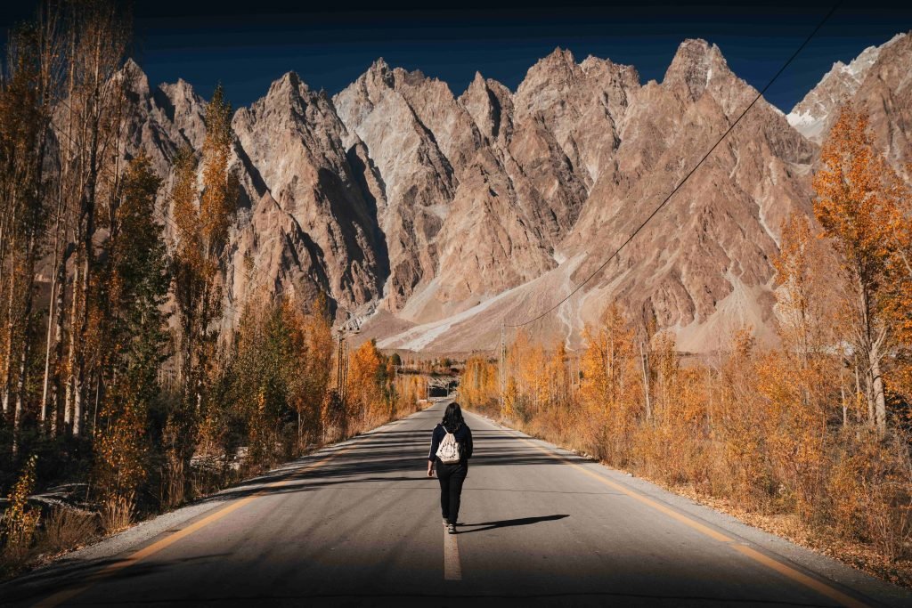 7 Days Hunza Khunjerab Tour — Hunza tour package